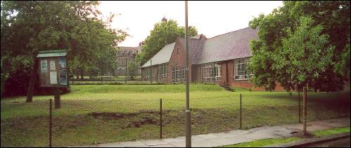 Bigwood House b